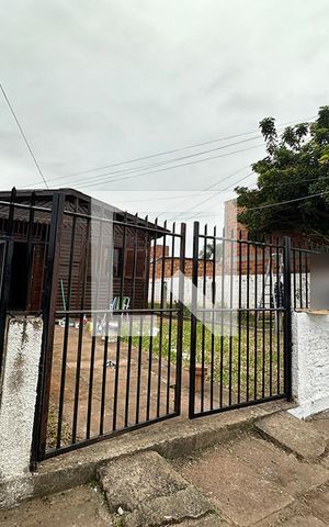 Casa à venda com 120m², 2 quartos e sem vagaÁrea externa