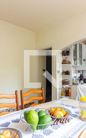 Casa à venda com 426m², 5 quartos e 8 vagas Casa à venda com 426m², 5 quartos e 8 vagasCozinha