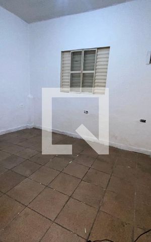 Casa à venda com 150m², 1 quarto e 1 vagaQuarto