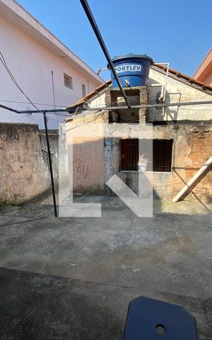 Casa à venda com 150m², 1 quarto e 1 vagaQuintal