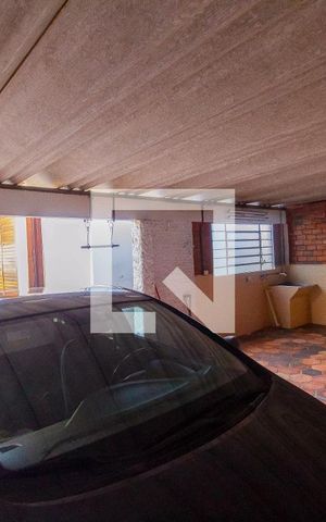 Casa para alugar com 90m², 3 quartos e 2 vagas Casa para alugar com 90m², 3 quartos e 2 vagasGaragem