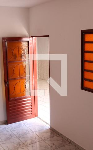 Casa à venda com 200m², 4 quartos e 2 vagasSala