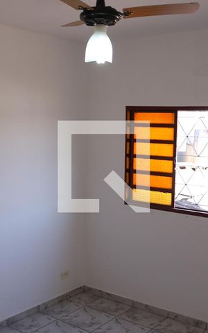 Casa à venda com 200m², 4 quartos e 2 vagasSuíte 3