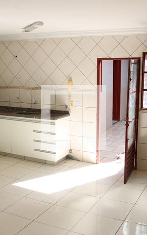 Casa à venda com 200m², 4 quartos e 2 vagasCozinha