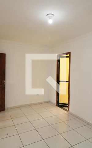 Casa para alugar com 100m², 2 quartos e 1 vagaSala