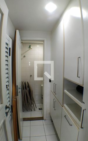 Apartamento para alugar com 85m², 2 quartos e 1 vaga Apartamento para alugar com 85m², 2 quartos e 1 vagaÁrea de Serviço