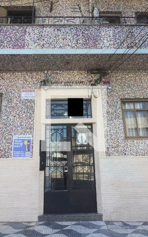 Apartamento à venda com 83m², 2 quartos e sem vagaFachada do condomínio