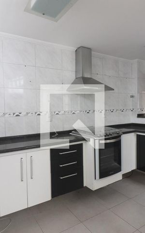 Apartamento à venda com 83m², 2 quartos e sem vagaCozinha 
