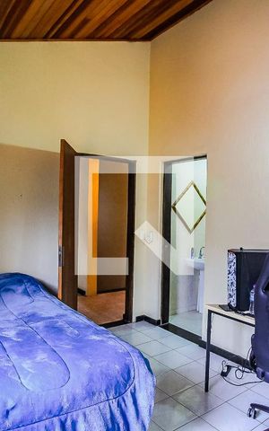 Casa à venda com 350m², 4 quartos e 3 vagas Casa à venda com 350m², 4 quartos e 3 vagasSuíte 3