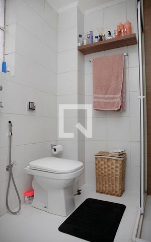 Apartamento à venda com 74m², 3 quartos e 1 vagaBanheiro