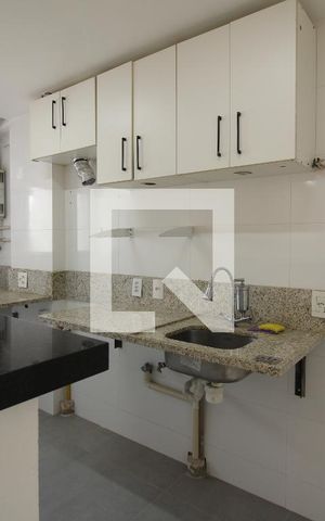 Apartamento à venda com 48m², 2 quartos e 1 vagaCozinha