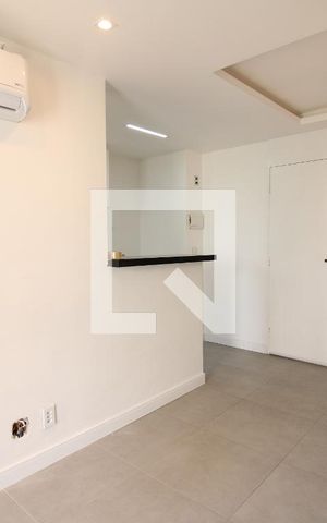 Apartamento à venda com 48m², 2 quartos e 1 vagaSala