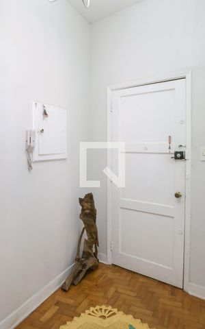Apartamento à venda com 134m², 3 quartos e sem vaga Apartamento à venda com 134m², 3 quartos e sem vagaEntrada