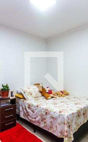 Apartamento à venda com 200m², 4 quartos e 2 vagas Apartamento à venda com 200m², 4 quartos e 2 vagasQuarto 2