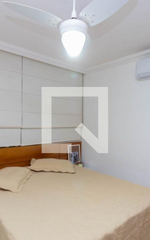Apartamento à venda com 200m², 4 quartos e 2 vagas Apartamento à venda com 200m², 4 quartos e 2 vagasQuarto 3