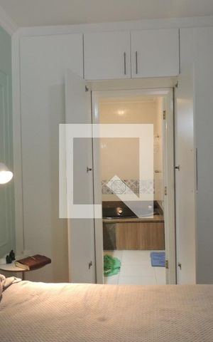 Casa à venda com 250m², 4 quartos e 2 vagasSuíte 1
