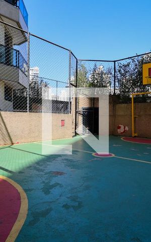 Apartamento à venda com 87m², 3 quartos e 1 vaga Apartamento à venda com 87m², 3 quartos e 1 vagaÁrea comum - Quadra esportiva