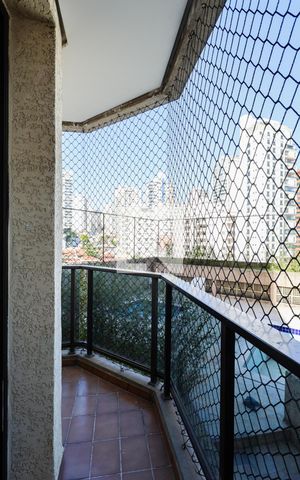 Apartamento à venda com 87m², 3 quartos e 1 vaga Apartamento à venda com 87m², 3 quartos e 1 vagaVaranda da suíte