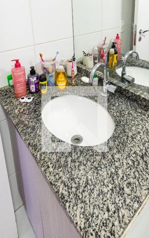 Apartamento para alugar com 50m², 2 quartos e 1 vaga Apartamento para alugar com 50m², 2 quartos e 1 vagaBanheiro Social