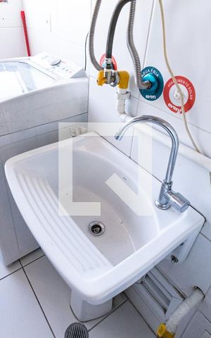Apartamento para alugar com 50m², 2 quartos e 1 vaga Apartamento para alugar com 50m², 2 quartos e 1 vagaÁrea de Serviço