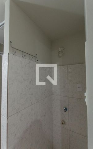 Studio à venda com 33m², 1 quarto e sem vaga Studio à venda com 33m², 1 quarto e sem vagaBanheiro