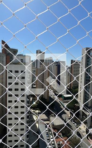 Apartamento para alugar com 140m², 3 quartos e 1 vagaVista