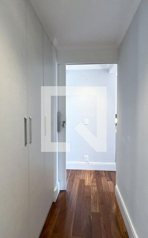 Apartamento para alugar com 140m², 3 quartos e 1 vagaCorredor