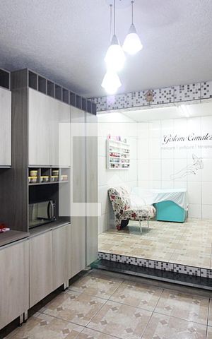 Casa à venda com 188m², 4 quartos e 2 vagasCozinha