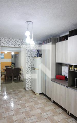 Casa à venda com 188m², 4 quartos e 2 vagasCozinha