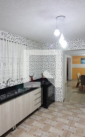 Casa à venda com 188m², 4 quartos e 2 vagasCozinha