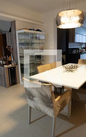 Apartamento à venda com 142m², 3 quartos e 1 vaga Apartamento à venda com 142m², 3 quartos e 1 vagaSala