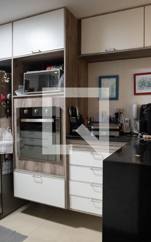 Apartamento à venda com 142m², 3 quartos e 1 vaga Apartamento à venda com 142m², 3 quartos e 1 vagaCozinha