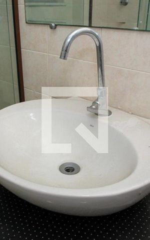 Apartamento à venda com 65m², 3 quartos e 1 vaga Apartamento à venda com 65m², 3 quartos e 1 vagaBanheiro