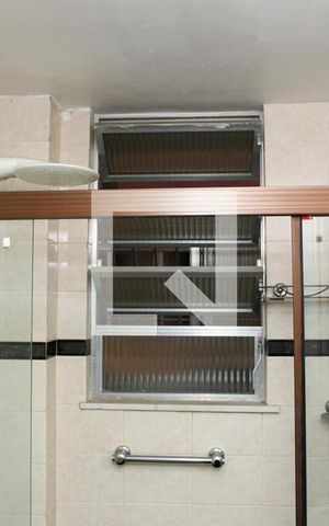 Apartamento à venda com 65m², 3 quartos e 1 vaga Apartamento à venda com 65m², 3 quartos e 1 vagaBanheiro