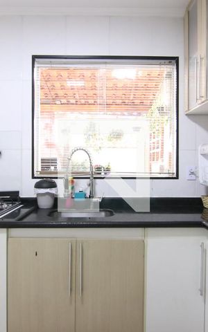 Casa de condomínio à venda com 92m², 2 quartos e 1 vagaCozinha