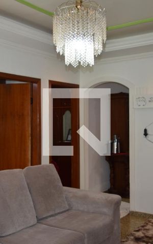 Casa à venda com 420m², 3 quartos e 4 vagasSala