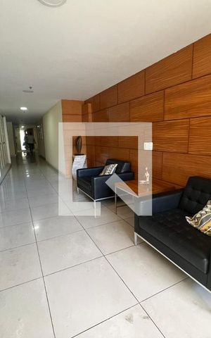 Apartamento à venda com 65m², 2 quartos e 1 vaga Apartamento à venda com 65m², 2 quartos e 1 vagaHall