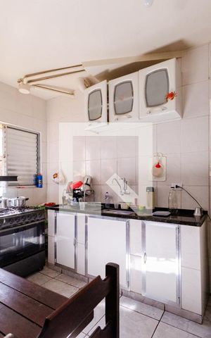 Casa à venda com 102m², 2 quartos e 1 vaga Casa à venda com 102m², 2 quartos e 1 vagaCozinha