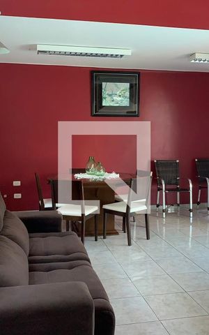 Casa para alugar com 492m², 3 quartos e 5 vagassala 2