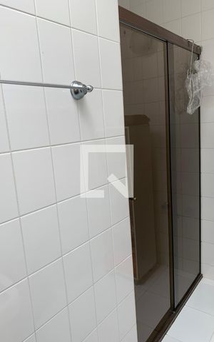 Casa para alugar com 492m², 3 quartos e 5 vagasBanheiro