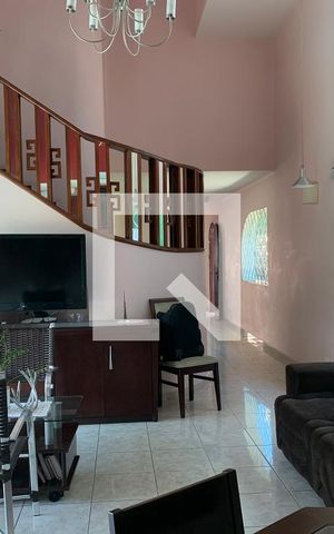 Casa para alugar com 492m², 3 quartos e 5 vagassala 2