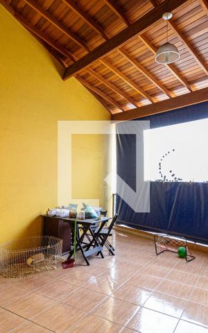 Casa à venda com 145m², 3 quartos e 2 vagasSalão