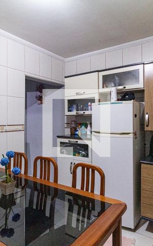 Casa à venda com 145m², 3 quartos e 2 vagasCozinha