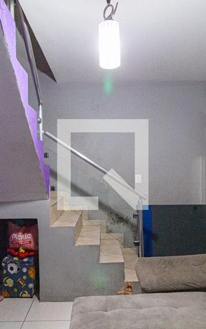 Casa à venda com 145m², 3 quartos e 2 vagasSala
