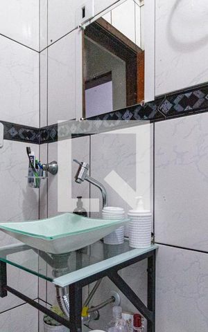 Casa à venda com 145m², 3 quartos e 2 vagasBanheiro 1