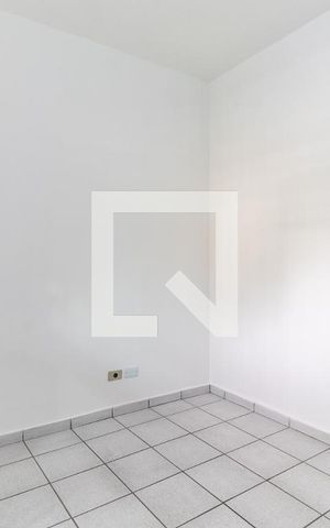 Studio para alugar com 35m², 1 quarto e sem vaga Studio para alugar com 35m², 1 quarto e sem vagaQuarto