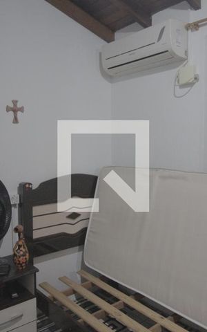 Casa de condomínio à venda com 88m², 4 quartos e 2 vagasQuarto 1