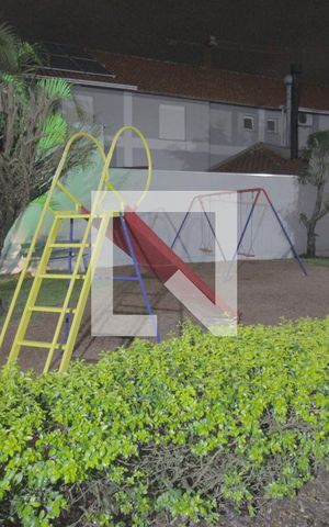 Casa de condomínio à venda com 88m², 4 quartos e 2 vagasÁrea comum - Playground