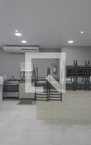 Casa de condomínio à venda com 88m², 4 quartos e 2 vagasÁrea comum - Salão de festas