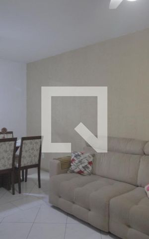 Casa de condomínio à venda com 88m², 4 quartos e 2 vagasSala